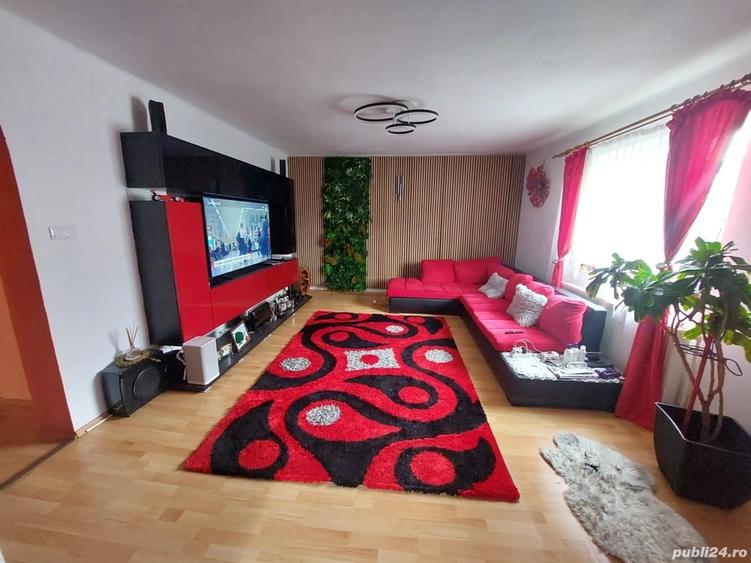 Apartament cu 3 camere decomandat în Aurel Vlaicu
