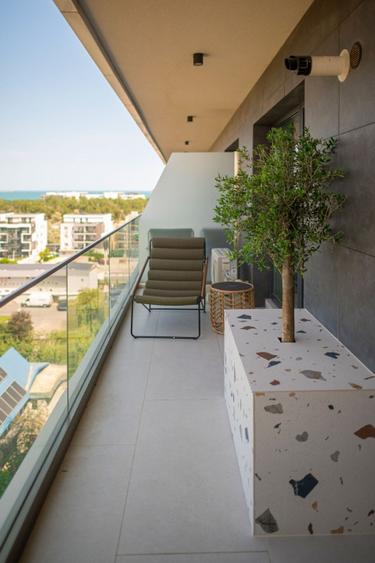 Apartament cu 2 camere semidecomandat, mobilat în Mamaia-Sat