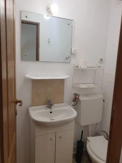Spațiu comercial, de 20 mp, în Ferdinand