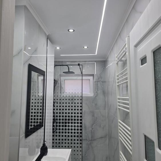 Apartament cu 2 camere semidecomandat în Șagului