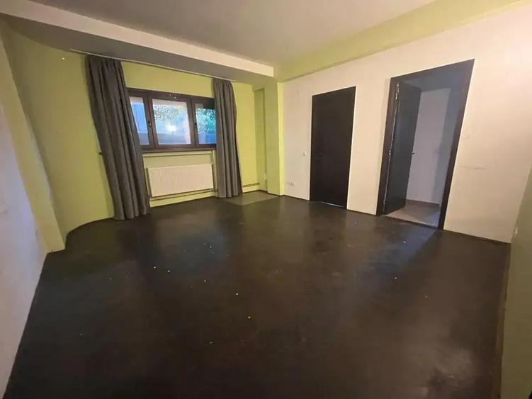 Apartament cu 2 camere semidecomandat în Romană