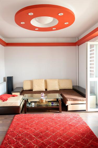 Apartament cu 2 camere decomandat în Baicului
