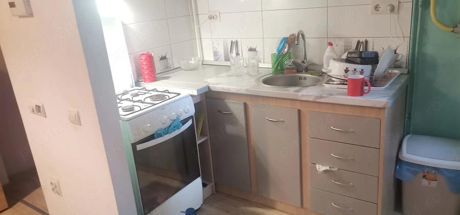 Apartament cu 3 camere decomandat în Șăulia