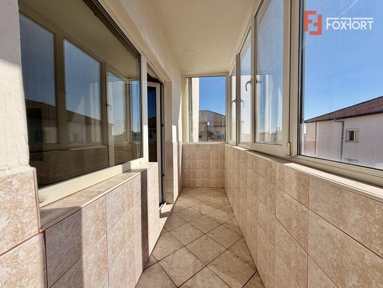 Apartament cu 2 camere semidecomandat în Șagului