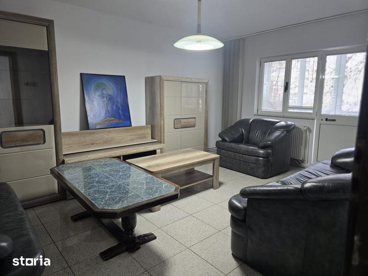 Apartament 3 camere, decomandat, etaj 1 - Aradului - 4
