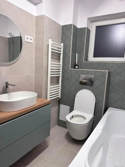 Apartament cu 2 camere decomandat, mobilat în Central