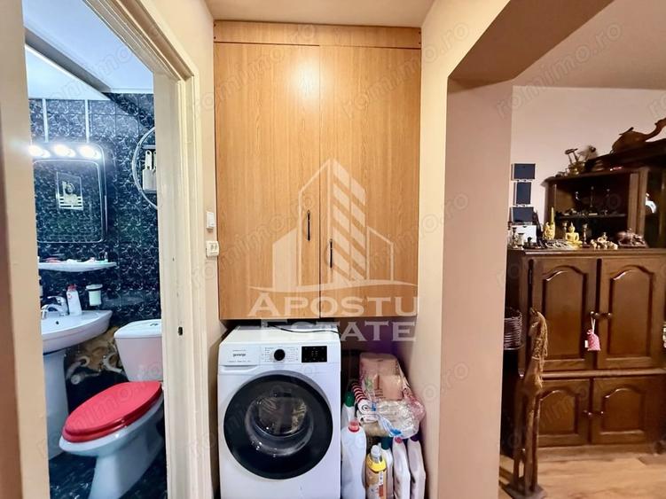 Apartament cu 2 camere semidecomandat în Tipografilor