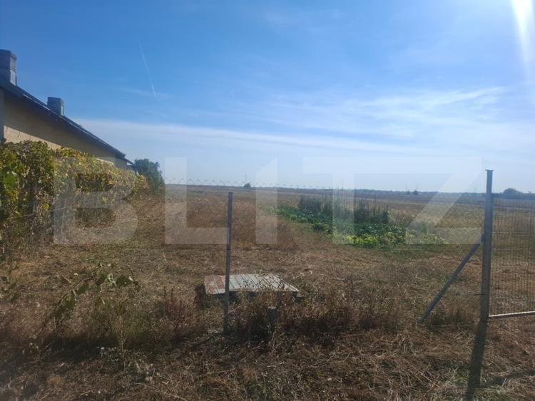 Teren Construcții intravilan de 19240 mp, în Dragomirești