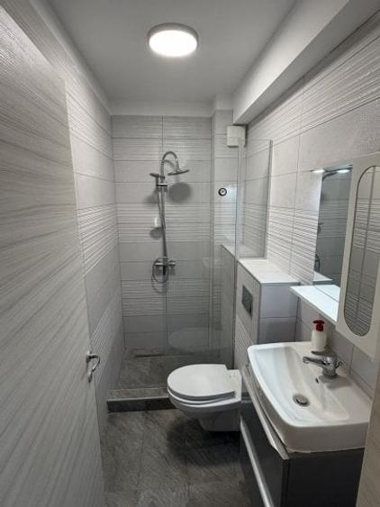 Apartament cu 3 camere decomandat în Tomis Plus