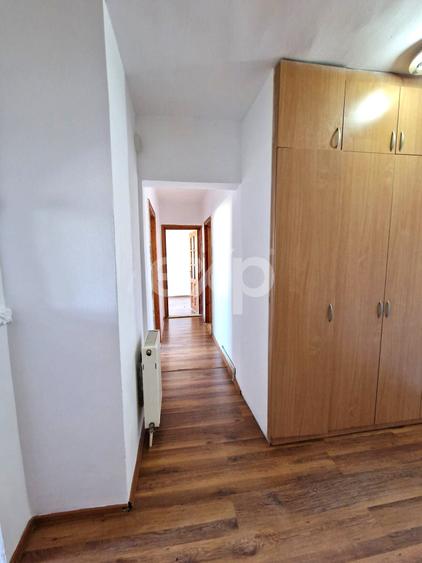 Apartament 3 camere Micro 4 ,et 7 - 2