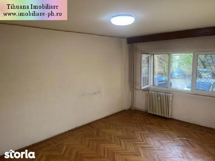 Apartament cu 4 camere decomandat în Republicii