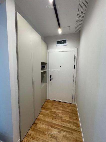Apartament cu 2 camere semidecomandat, mobilat în Dămăroaia