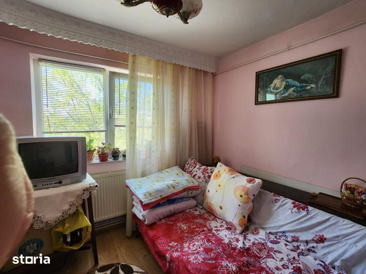 Apartament cu 2 camere semidecomandat în Bistrița Lac