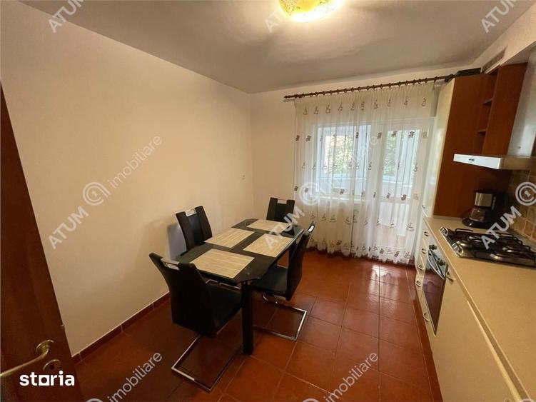 Apartament 3 camere decomandate 2 balcoane in zona centrala Sibiu - 10