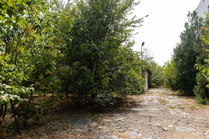 Teren Construcții intravilan de 1773 mp, în Prelungirea Ghencea