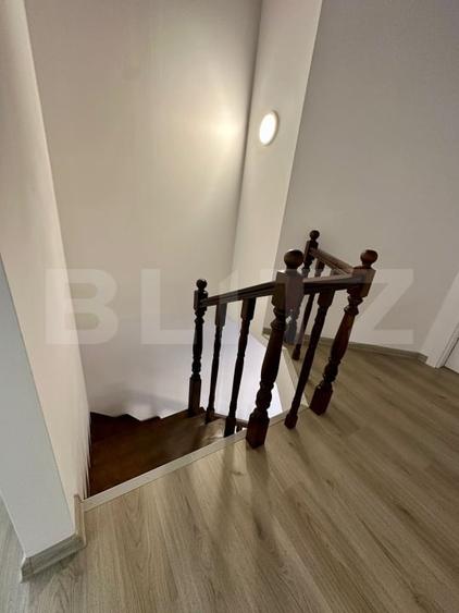Apartament cu 4 camere decomandat, mobilat în Cloșca