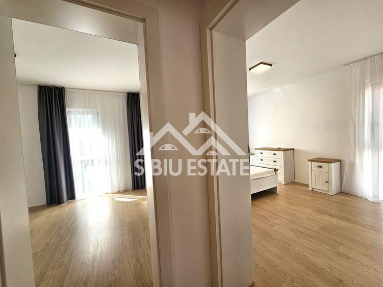 Duplex cu 4 camere cu Canalizare în Șelimbăr
