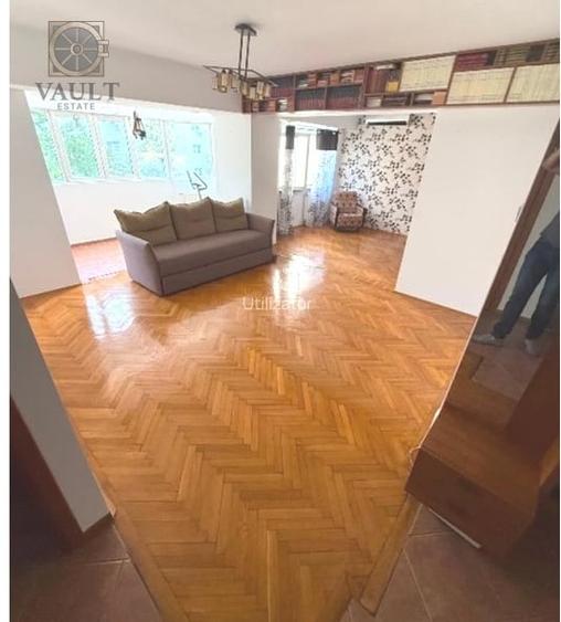 Apartament cu 4 camere decomandat, mobilat în Iancului