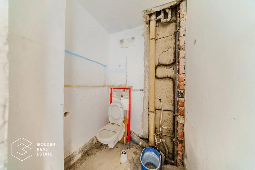 Apartament cu 3 camere decomandat în Alfa