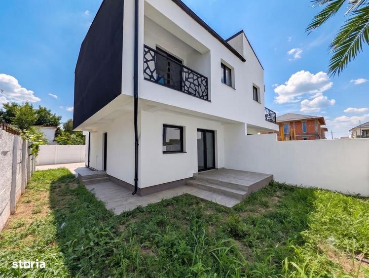 Casă cu 4 camere în Tunari