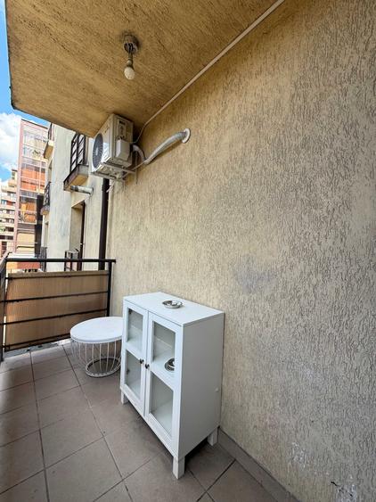 Apartament cu 2 camere decomandat în Exterior Vest