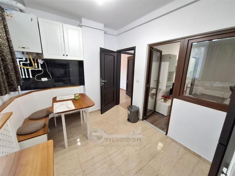 Apartament cu 3 camere decomandat, mobilat în Cug