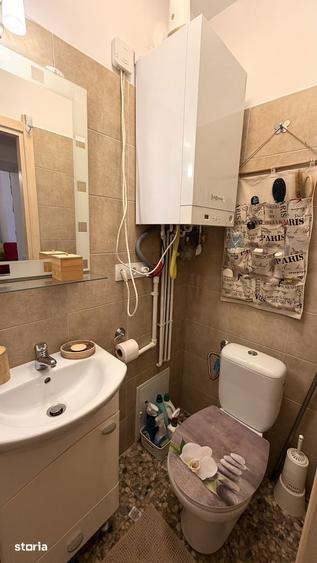 Apartament cu 3 camere, mobilat în Castelul Peleș