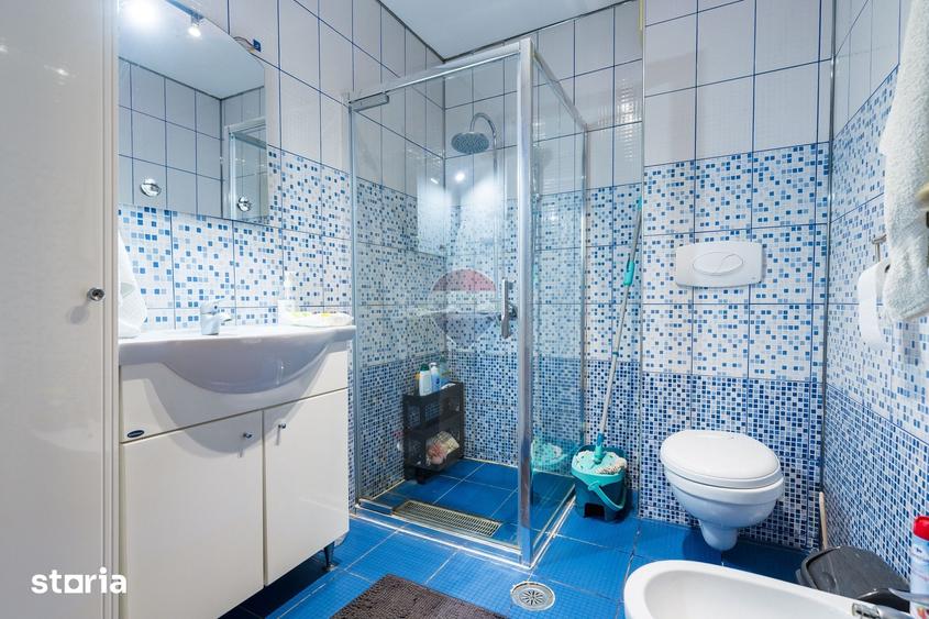 Casă cu 4 camere cu Teren 700 Mp în Bunloc