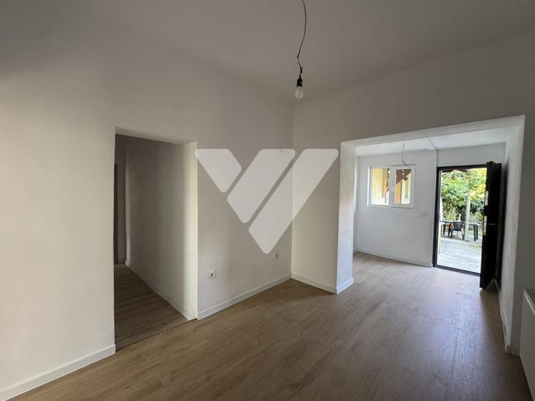 Apartament cu 2 camere decomandat în Piața Cluj