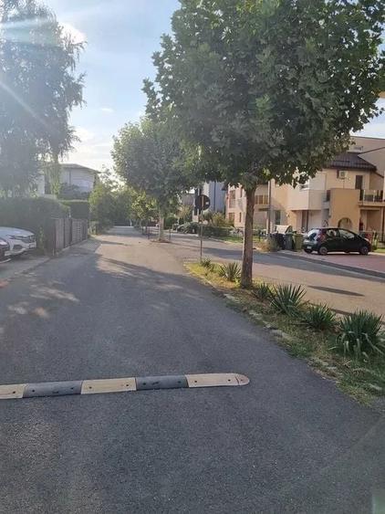 Apartament cu 2 camere decomandat în Berceni