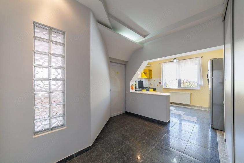 Casă cu Teren 719 Mp în Găvana