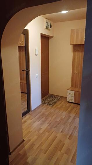 Persoana fizica | Decomandat 2 camere zona Gara Nicolina - 4