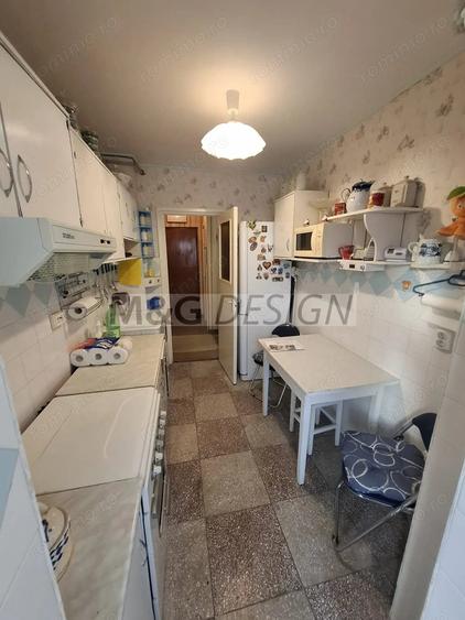 Apartament cu 2 camere decomandat în Complex Studențesc