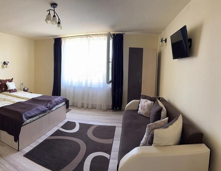 Casă cu Teren 1640 Mp în Central