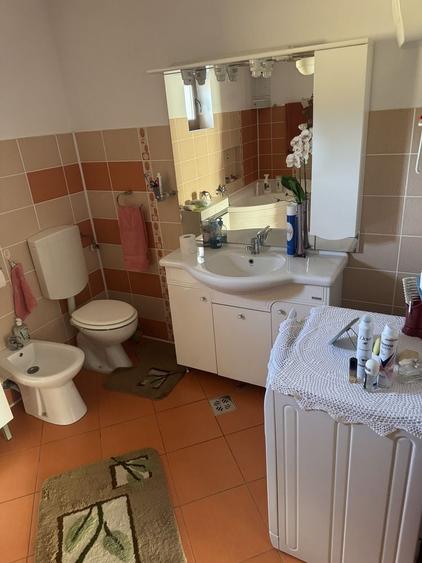 Casă cu 4 camere în Gara