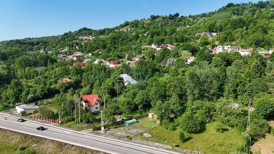 Teren Construcții intravilan de 1737 mp, în Ghioșești