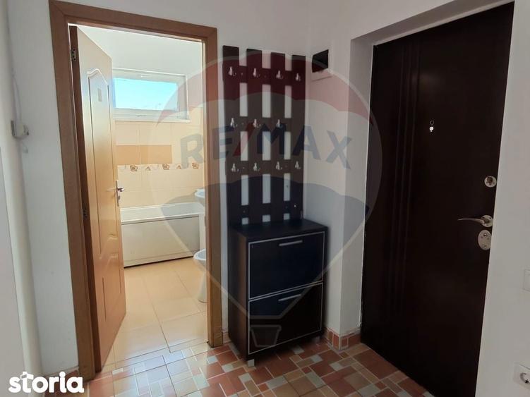 Apartament cu 2 camere, mobilat în Bună Ziua