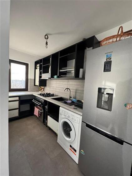 Apartament cu 2 camere decomandat, mobilat în Ciric