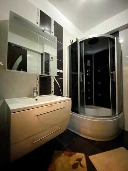 Apartament cu 3 camere decomandat în Militari