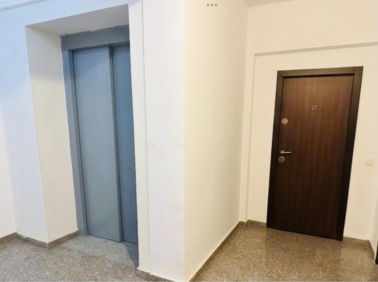 Apartament cu 3 camere decomandat în Aviației