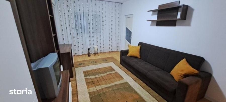 Apartament cu 2 camere decomandat în Târgu Cucu