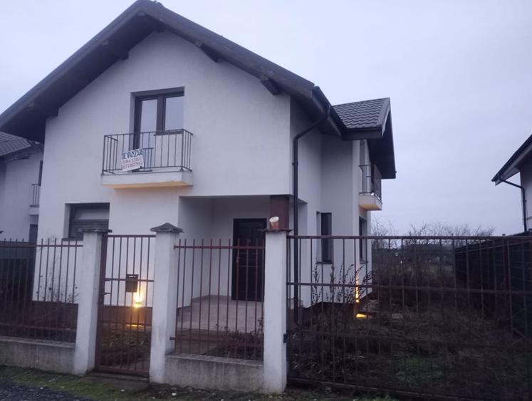 Casă cu 4 camere cu Teren 282 Mp în Pantelimon