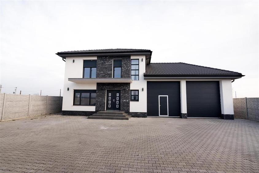 Casă individuală cu 3 camere cu Teren 1300 Mp în Oșorhei