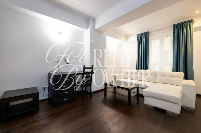Apartament cu 4 camere decomandat în Herăstrău