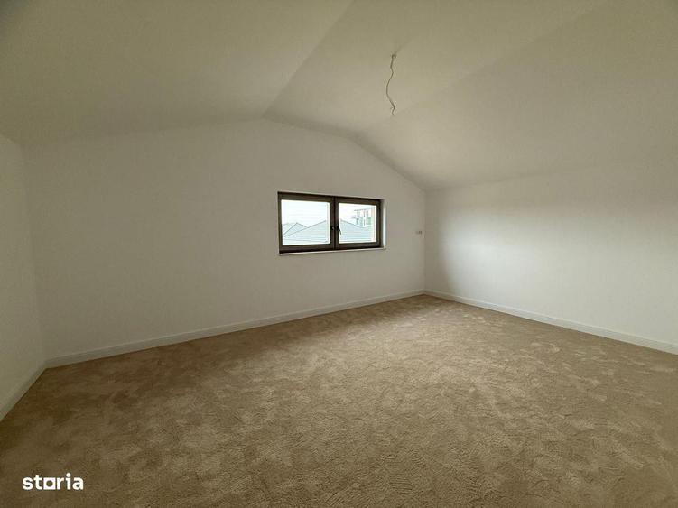 Casă cu 6 camere cu Teren 460 Mp în Circumvalațiunii