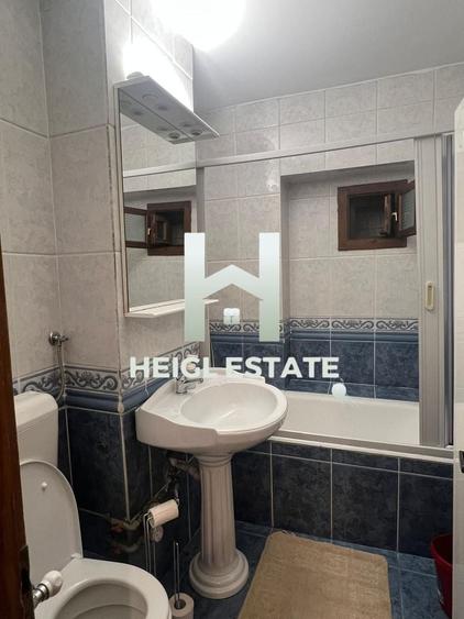 Apartament cu 3 camere decomandat în Complex Studențesc
