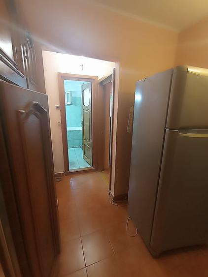 Apartament cu 2 camere decomandat în Nicolina