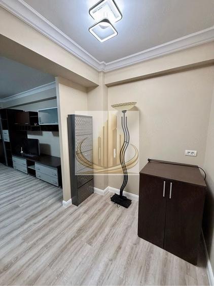 Apartament cu 2 camere semidecomandat, mobilat în Lipovei