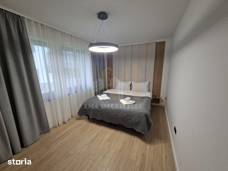 Apartament cu 2 camere decomandat în Schei