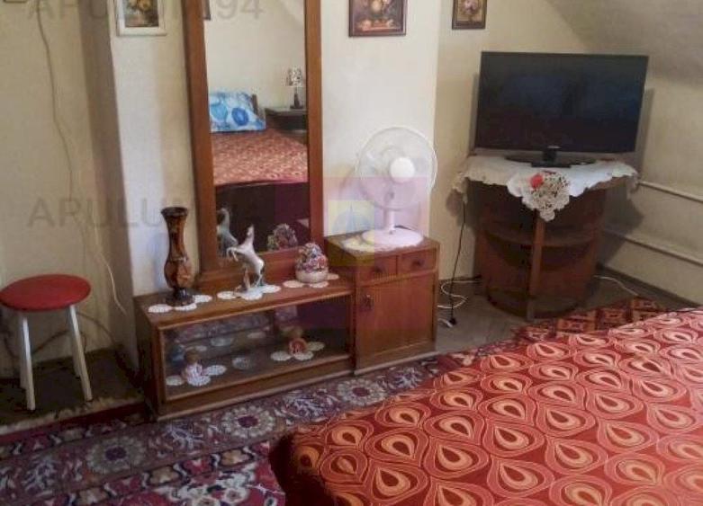 Apartament cu 7 camere decomandat, mobilat în Plevnei
